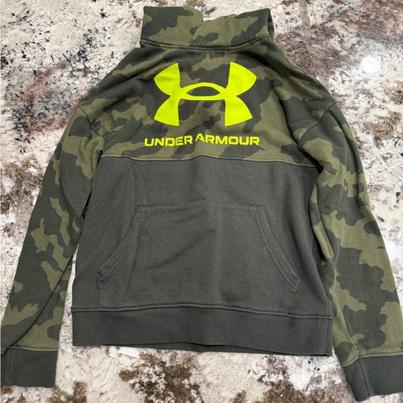 Under Armour Green Camouflage Hoodie Sweatshirt - Picture 1 of 3